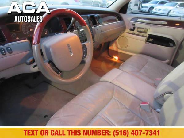 2005 Lincoln Town Car 4dr Sdn Signature Limited ***Guaranteed... for sale in Lynbrook, NY – photo 14