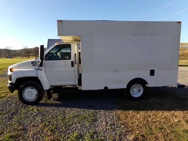 2006 GMC C5500 12' Service Box Truck - cars & trucks - by dealer -... for sale in Purgitsville, VA – photo 2
