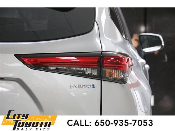 2020 Toyota Highlander Hybrid LE - SUV - - by dealer for sale in Daly City, CA – photo 7