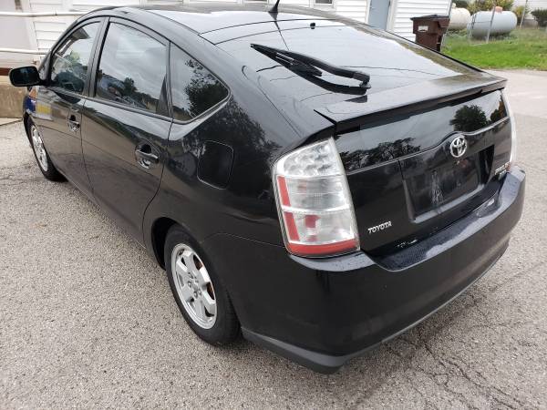 Black 2007 Toyota Prius with Back-up Camera Very Dependable for sale in Sidney, IN – photo 5
