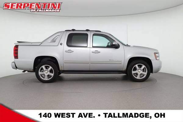 2013 Chevy Chevrolet Avalanche 1500 LT pickup Silver Ice Metallic -... for sale in Tallmadge, OH – photo 4