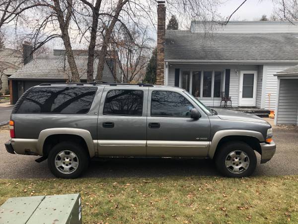 2000 Chevy Suburban - cars & trucks - by owner - vehicle automotive... for sale in Saint Paul, MN – photo 4