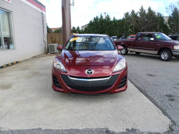 2010 Mazda MAZDA3 i Touring 4-door BUY HERE PAY HERE - cars & trucks... for sale in High Point, NC – photo 2