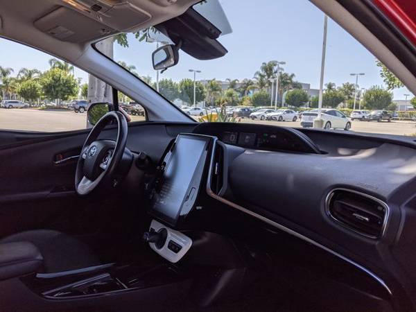 2017 Toyota Prius Prime Premium SKU: H3065158 Hatchback - cars & for sale in Irvine, CA – photo 21
