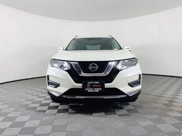 2019 Nissan Rogue SV Stop In Save !! - cars & trucks - by dealer -... for sale in Gladstone, OR – photo 2