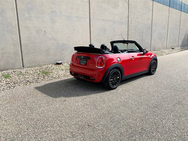 2019 Mini Cooper S - Convertible ! 6 -speed Manual - 5k mi ! NEW !! for sale in Madison, WI – photo 2