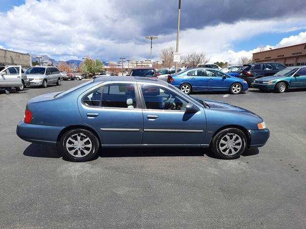 2001 Nissan Altima GXE - - by dealer - vehicle for sale in Colorado Springs, CO – photo 3