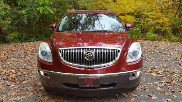 2010 Buick Enclave ( ONLY 103K MILES) - cars & trucks - by dealer -... for sale in Warsaw, IN – photo 8