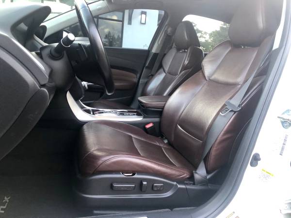 2015 Acura TLX / Like New Condition - cars & trucks - by owner -... for sale in Naples, FL – photo 15