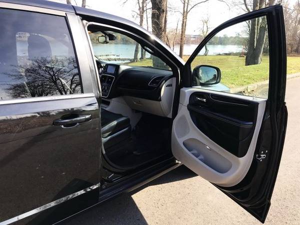 2019 Dodge Grand Caravan Passenger - Financing Available! - cars &... for sale in Morrisville, NJ – photo 21