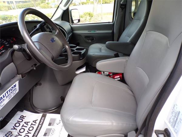 78K MILE FORD E350 HANDICAPPED WHEELCHAIR ADA MOBILITY POWER LIFT... for sale in Irving, LA – photo 15
