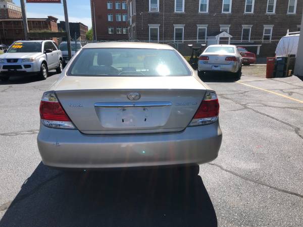 2006 TOYOTA CAMRY LE - - by dealer - vehicle for sale in Springfield, MA – photo 2