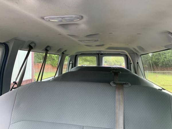 Ford E-350 15 passenger van for sale in KERNERSVILLE, NC – photo 2