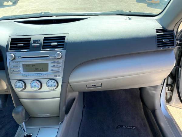 2011 Toyota Camry 4dr Sdn I4 Man LE (Natl) - - by for sale in Phoenix, AZ – photo 21