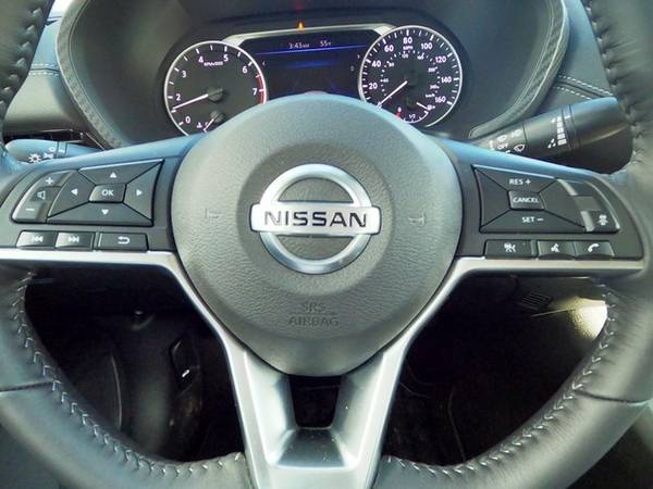 2020 Nissan Sentra SV CVT Sedan - - by dealer for sale in Corvallis, OR – photo 17