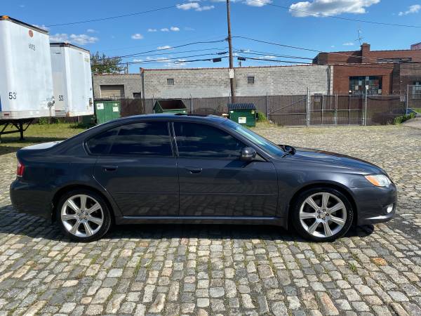 2009 Subaru Legacy 3 0R Limited for sale in phila, PA – photo 2
