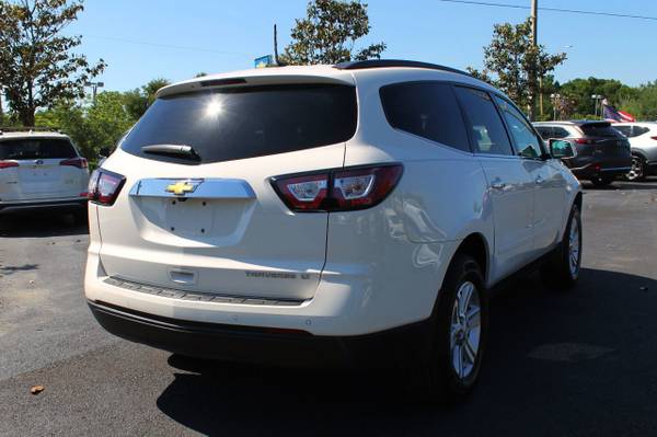 2014 Chevrolet Traverse FWD 4dr LT w/1LT White for sale in Gainesville, FL – photo 3
