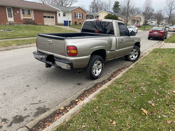 2001 gmc step side - cars & trucks - by owner - vehicle automotive... for sale in Columbus, OH – photo 3