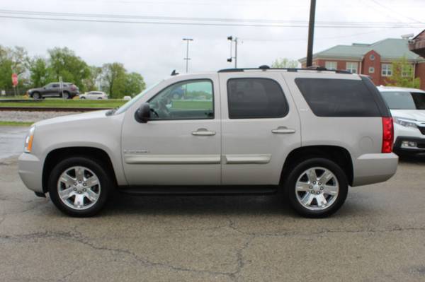 2008 GMC Yukon SLT 4WD - - by dealer - vehicle for sale in Crestwood, OH – photo 9