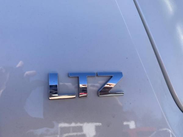 2012 Chevrolet Avalanche LTZ CREW CAB 4X4, WARRANTY, LEATHER, NAV for sale in Norfolk, VA – photo 12