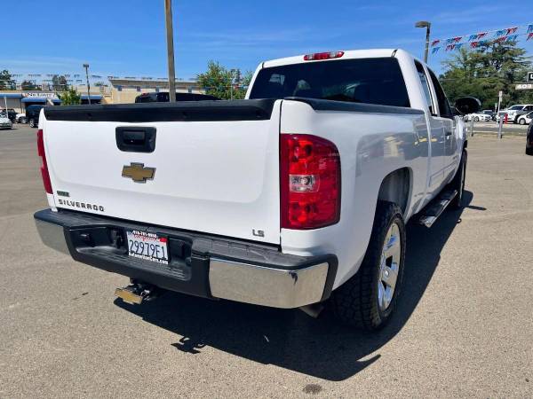 2011 Chevrolet Chevy Silverado 1500 LS 4x2 4dr Extended Cab 6 5 ft for sale in Roseville, CA – photo 3