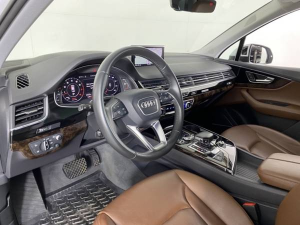 2018 Audi Q7 3.0T Prestige - cars & trucks - by dealer - vehicle... for sale in Honolulu, HI – photo 5