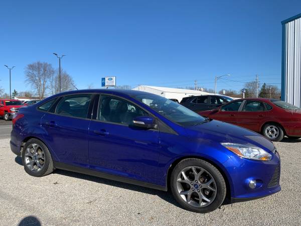2014 FORD FOCUS SE (217741) - cars & trucks - by dealer - vehicle... for sale in Newton, IL – photo 2