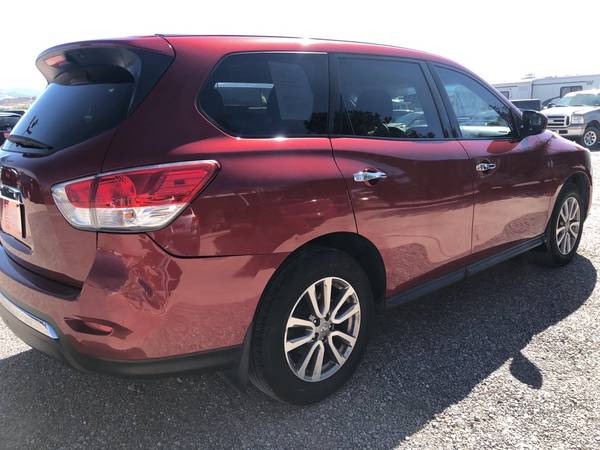 2015 Nissan Pathfinder S, Front Wheel Drive, 3rd Row, ONE OWNER! -... for sale in MONTROSE, CO – photo 4