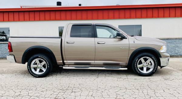 2010 Dodge Ram 1500 Crew Cab Big Horn 4x4 w/82k Miles - cars & for sale in Green Bay, WI – photo 4