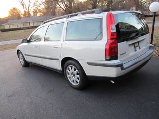 VOLVO V-70 Wagon - cars & trucks - by owner - vehicle automotive sale for sale in Springfield, MO – photo 19
