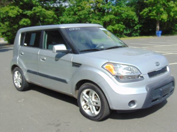 2010 Kia Soul - - by dealer - vehicle automotive sale for sale in Waterbury, CT – photo 3