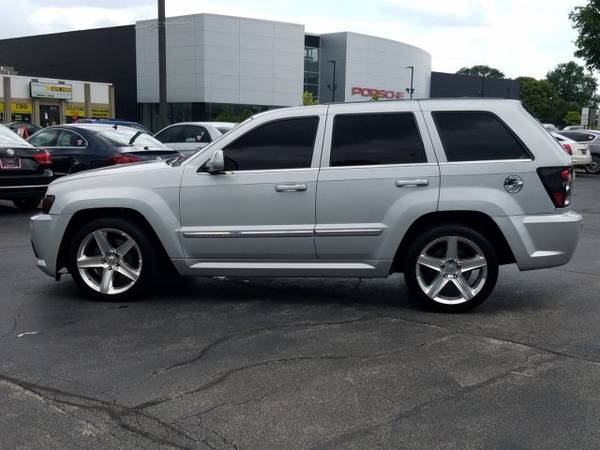 2006 Jeep Grand Cherokee SRT-8 SKU:6C214971 SUV for sale in Westmont, IL – photo 9