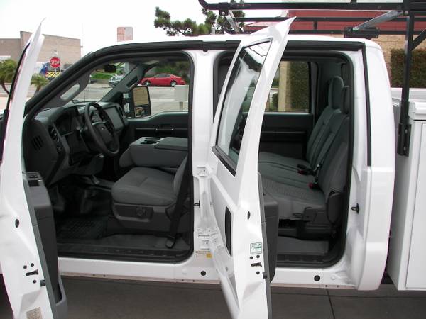 2016 Ford F-250 Crew Cab 4x4 Utility Bed Truck for sale in Ventura, CA – photo 10