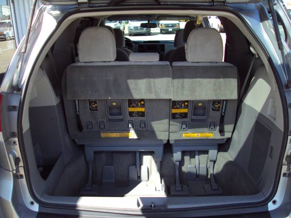 2013 Toyota Sienna 5dr 7-Pass Van V6 LE AWD (Natl) for sale in Waite Park, KS – photo 7