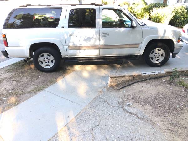 SMOGGED 2005 Chevy Tahoe XL-Leather-3rd Row Seat!! ($3950) - cars &... for sale in Gardena, CA – photo 3
