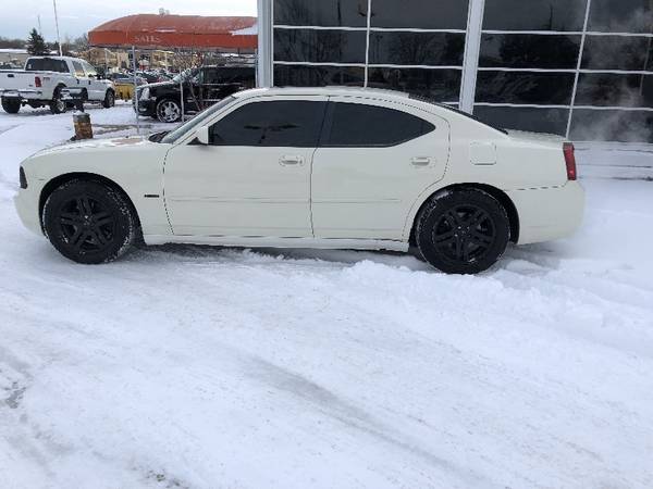 2006 Dodge Charger R/T - - by dealer - vehicle for sale in Middleton, WI – photo 4