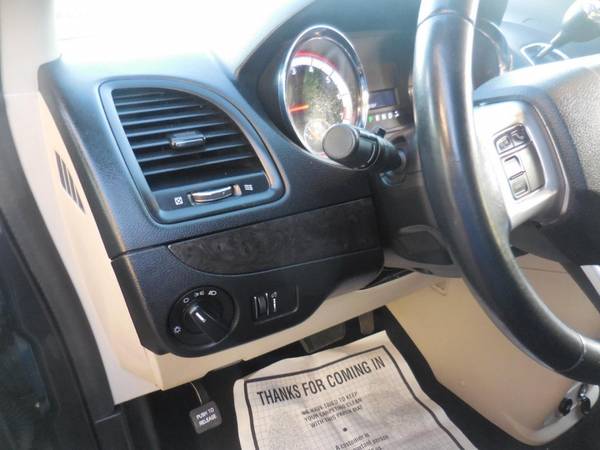 2015 Dodge GrandCaravan SE - - by dealer - vehicle for sale in Fremont, CA – photo 21
