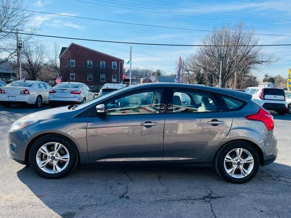 2014 Ford Focus SE Automatic LOW MILEAGE 54K MILES 3 MONTH for sale in Washington, District Of Columbia – photo 3