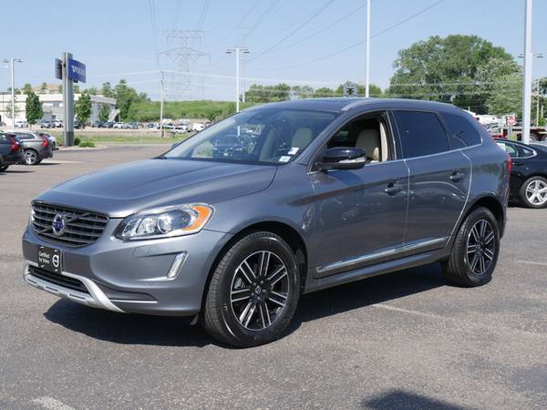 2017 Volvo XC60 Dynamic - cars & trucks - by dealer - vehicle... for sale in Maplewood, MN – photo 4