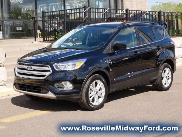 2018 Ford Escape Se - - by dealer - vehicle automotive for sale in Roseville, MN – photo 10