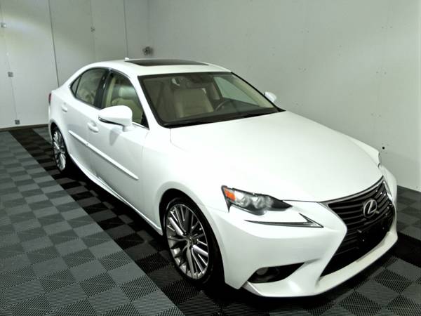 ***** 2014 Lexus IS-250 AWD, 36k, Camera, B/T, S/R, Leather, Alloy for sale in Washington, District Of Columbia – photo 2