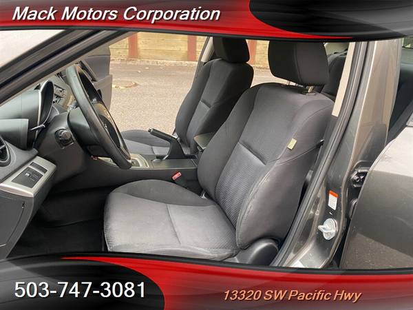 2010 Mazda Mazda3 i Sport 2-Owners Only 101k Miles 33MPG **CIVIC** -... for sale in Tigard, OR – photo 14