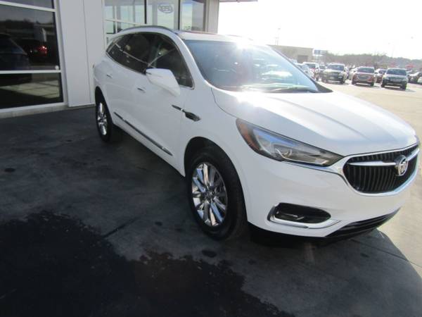 2018 *Buick* *Enclave* *AWD 4dr Essence* - cars & trucks - by dealer... for sale in Council Bluffs, NE – photo 9