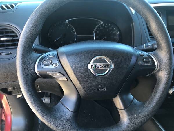 2015 Nissan Pathfinder S, Front Wheel Drive, 3rd Row, ONE OWNER! -... for sale in MONTROSE, CO – photo 11