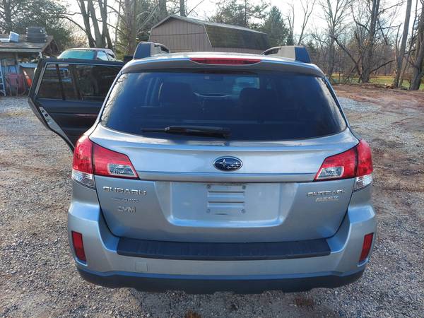 2010 Subaru outback limited - cars & trucks - by dealer - vehicle... for sale in Dover, PA – photo 8
