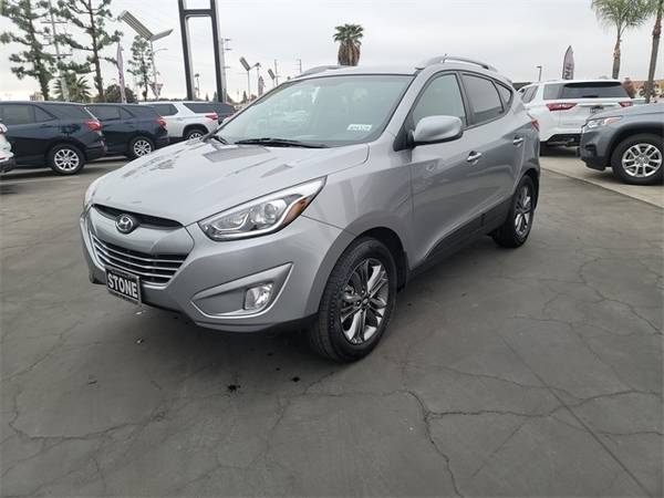 *2015* *Hyundai* *Tucson* *SE* - cars & trucks - by dealer - vehicle... for sale in Porterville, CA – photo 3