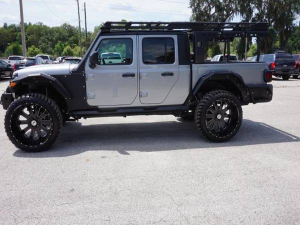 2020 Jeep Gladiator Sport - cars & trucks - by dealer - vehicle... for sale in Seffner, FL – photo 3