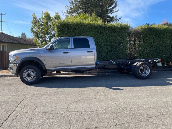 Like NEW 2019 RAM 4500 Crew Cab 84” CA - cars & trucks - by owner -... for sale in Santa Rosa, CA – photo 3