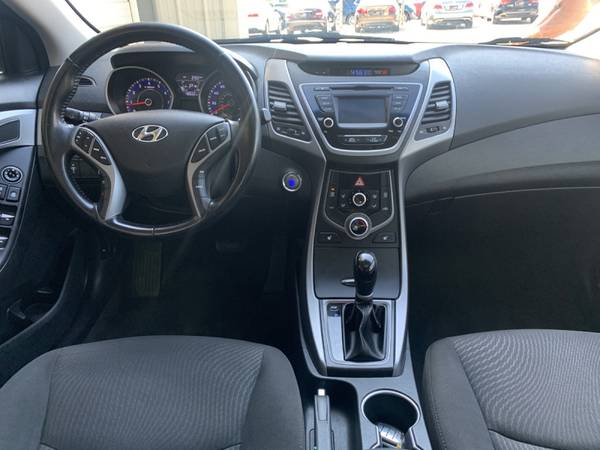 2016 Hyundai Elantra 4dr SE - - by dealer - vehicle for sale in Mishawaka, IN – photo 11