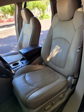 2010 buick enclave 3 6 AWD 120k miles brand new engine runs great for sale in Phoenix, AZ – photo 12